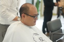 -发饰美男士增发补发假发定制店