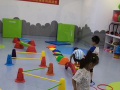 -金色雨林感统学能培训中心(武广校区)