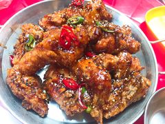 -BHC炸鸡(明洞总店)