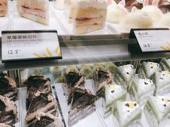 -皇冠幸福里动物奶油生日蛋糕(万达店)