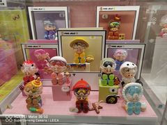 -泡泡玛特POPMART(蓝色港湾店)