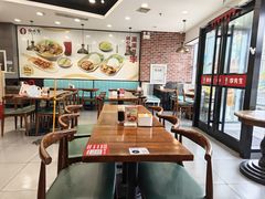 -李先生牛肉面大王(站北广场店)