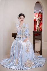 -洋洋婚纱品牌集合店