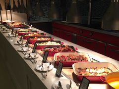 -海口绿发希尔顿酒店-田园汇自助餐·三文鱼·海鲜