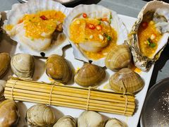 -围炉肉舍•炭烤活鳗•丹东海鲜烤肉(步行街店)