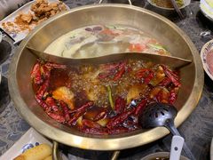 中辣牛油红锅·-小龙坎火锅(黄河店)