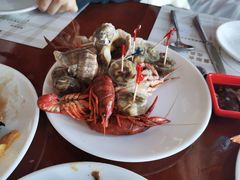 -荣誉国际酒店-云顶旋转餐厅