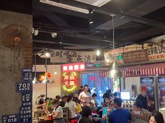 -萍姐火锅·公路夜市(武汉首店)