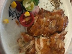 -樱花里音乐餐吧·牛扒椰子鸡(东圃店)