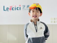 -红黄蓝成长中心(海淀上地店)