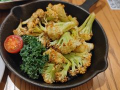 烤花椰菜-乐凯撒披萨(卓悦汇店)