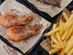 -中茵皇冠假日酒店·棕榈岛湖畔餐厅