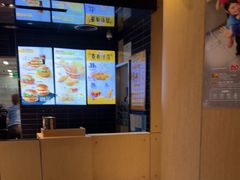 -麦当劳(中山公园龙之梦店)