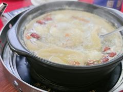 -花苑美食横琴生蚝火锅(拱北粤华路店)