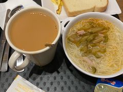 厚多士配榨菜汤米粉-大家乐(广州天河城六楼店)