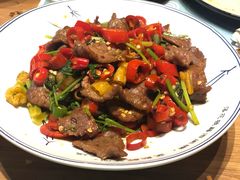 -临界音乐酒馆·小龙虾·江湖菜(华熙LIVE·鱼洞店)
