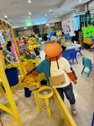 -孩子王童乐园(淮安万达店)