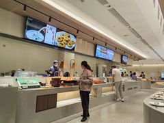 -聚春园自助餐厅(东街口店)