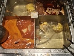 -海底捞火锅(新松江路店)