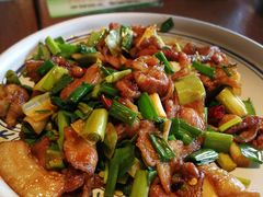 -云海肴·汽锅鸡·云南菜(天山百盛优客店)