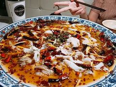 -桂二老坛酸菜鱼(三街两巷店)