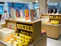 -奈雪的茶(中华广场店)