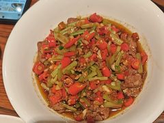 -黄泥岗·地道湖北菜(奥特莱斯店)