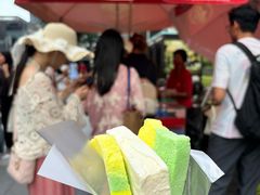 -詹爷爷乌节路街头冰淇淋