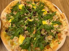 烤鸡奶酪蔬菜披萨-城市大道红炉披萨烘焙坊