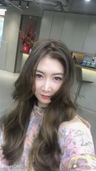 -变画·发型STUDIO