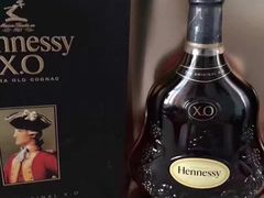 马爹利名仕两支套-Club Queen皇后酒吧