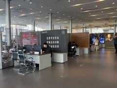 -成都中升之星奔驰4S店