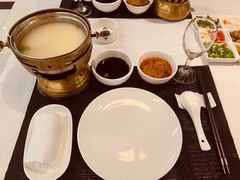 -胡记饭店(保工街店)