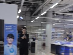 -优购镜仓(黄岛吾悦店)