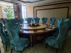 -达吾手抓美食城总部(义乌店)