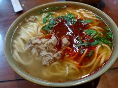 -亮亮面馆(经六路店)