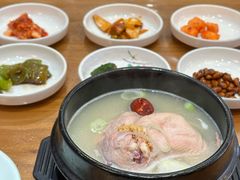 -长寿参鸡汤(朝韩风情街店)
