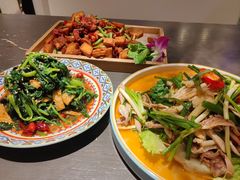 -西域盛宴烧烤新疆菜清真餐厅(古美店)