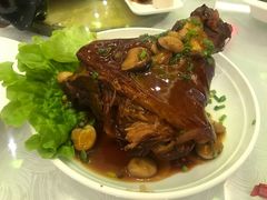 -昆仑和悦酒店(青岛奥帆中心五四广场店)