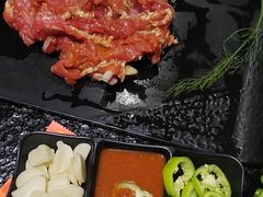 -四斤烤肉(东戴河孟家店)