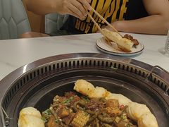 -满兴咱妈烀饼铁锅炖(兰州北街店)