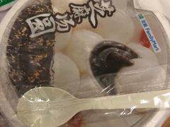 -全家便利店(宜山路站店)