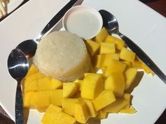 -Dang restaurant (patong phuket)