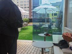 景观位-UNI UNI(环亚凯瑟琳店)