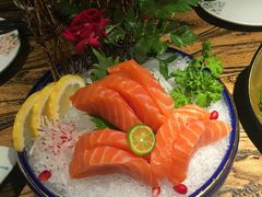 -萤初高端日料王(曲江银泰店)