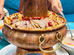 -三江源美食城