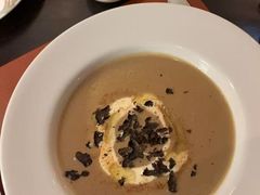 -卡佩罗意大利餐厅及酒吧Al Cappello Trattoria