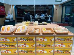 面包甜点陈列柜-果蔬好生活超市(东湖店)