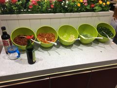 -柳螺锅螺蛳粉(月亮街店)