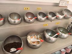 -毛辣果·贵州红酸汤牛肉火锅(西单店)